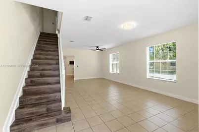 1129 SW 147th Ter, Pembroke Pines, FL 33027 - Photo 7
