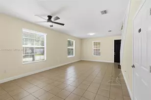 1129 SW 147th Ter, Pembroke Pines, FL 33027 - Photo 3