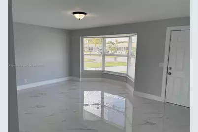 4318 Crestdale St, Palm Beach Gardens, FL 33410 - Photo 3