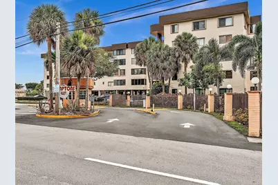 8040 Hampton Blvd #208, North Lauderdale, FL 33068 - Photo 1