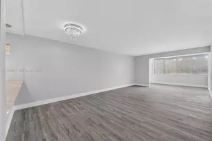 8040 Hampton Blvd, North Lauderdale, FL 33068 - Photo 15