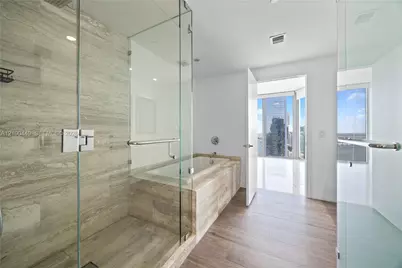 2900 NE 7th Ave #4009, Miami, FL 33137 - Photo 11