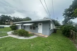 1271 NE 32nd St, Oakland Park, FL 33334 - Photo 1