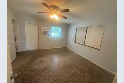 1271 NE 32nd St #1289, Oakland Park, FL 33334 - Photo 5