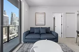 121 NE 5th St, Miami, FL 33132 - Photo 7