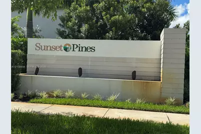 267 SW 159th Pl, Pembroke Pines, FL 33027 - Photo 1