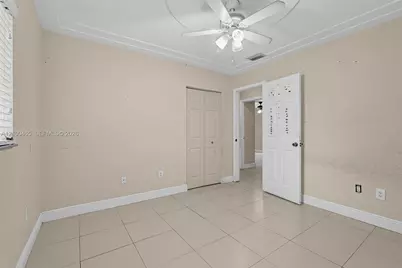 28420 SW 159th Ave, Homestead, FL 33033 - Photo 9