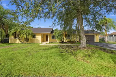28420 SW 159th Ave, Homestead, FL 33033 - Photo 1