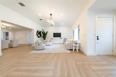 420 NE 55th Ter, Miami, FL 33137 - Photo 3