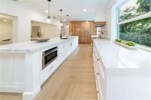 420 NE 55th Terrace, Miami, FL 33137 - Photo 9
