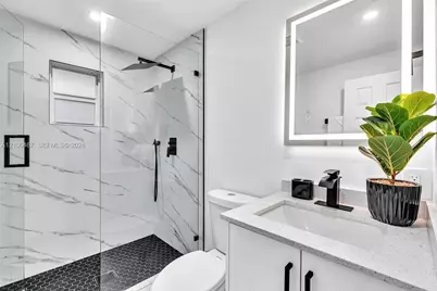 923 NW 110th St #B, Miami, FL 33168 - Photo 19