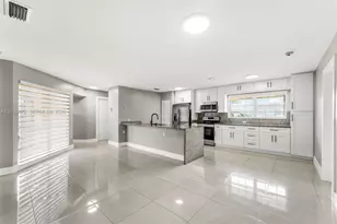15635 SW 74th Cir Dr, Miami, FL 33193 - Photo 9