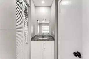 15635 SW 74th Cir Dr, Miami, FL 33193 - Photo 17