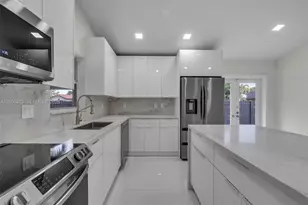 803 NW 133rd Ct, Miami, FL 33182 - Photo 13