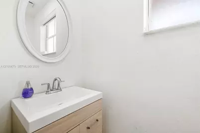 10902 SW 240th St #10902, Homestead, FL 33032 - Photo 11