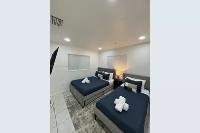 75 NW 206th Ter, Miami Gardens, FL 33169 - Photo 7