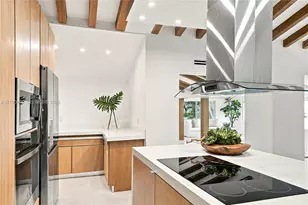 596 W 50th St, Miami Beach, FL 33140 - Photo 27