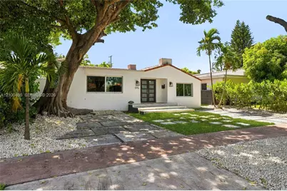 596 W 50th St, Miami Beach, FL 33140 - Photo 1