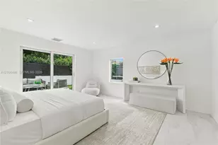 596 W 50th St, Miami Beach, FL 33140 - Photo 37