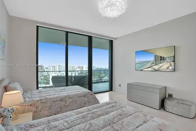 18975 Collins Ave #2001, Sunny Isles Beach, FL 33160 - Photo 35