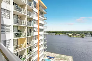 1351 NE Miami Gardens Dr, Miami, FL 33179 - Photo 21