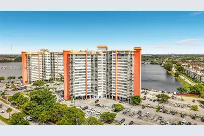 1351 NE Miami Gardens Dr #1414E, Miami, FL 33179 - Photo 1