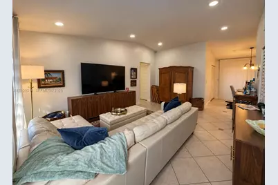 11101 SW 122nd Ct, Miami, FL 33186 - Photo 3