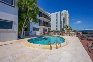 7845 NE Bayshore Ct, Miami, FL 33138 - Photo 13