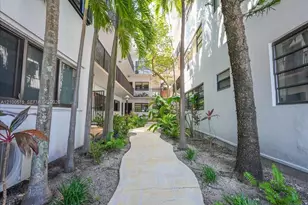 7845 NE Bayshore Ct, Miami, FL 33138 - Photo 9