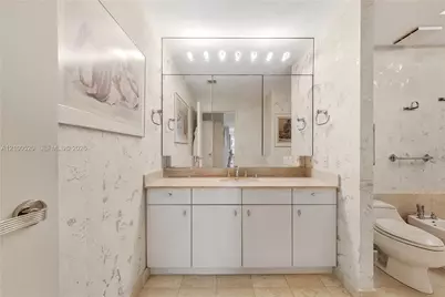 10101 Collins Ave #11D +Cabana, Bal Harbour, FL 33154 - Photo 63