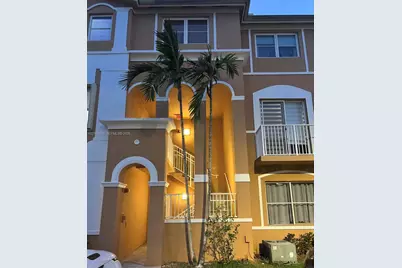 17800 NW 73rd Ave #205-21, Hialeah, FL 33015 - Photo 1