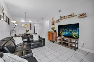 7677 NW 180th Terrace, Hialeah, FL 33015 - Photo 9