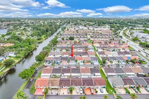 7677 NW 180th Terrace, Hialeah, FL 33015 - Photo 41