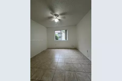 450 S Park Rd #5-205, Hollywood, FL 33021 - Photo 19