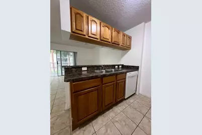 450 S Park Rd #5-205, Hollywood, FL 33021 - Photo 3