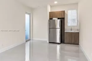 6680 NW 102nd Path, Doral, FL 33178 - Photo 5