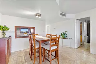 4800 Hillcrest Ln, Hollywood, FL 33021 - Photo 11