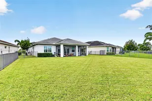 15672 Goldfinch Cir, Westlake, FL 33470 - Photo 41