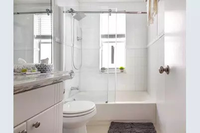 918 Ocean Dr #201, Miami Beach, FL 33139 - Photo 7