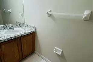 5051 Palmbrooke Cir, West Palm Beach, FL 33417 - Photo 9