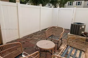 17058 SW 95th Terrace, Miami, FL 33196 - Photo 5