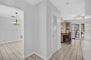 5921 SW 15th St, Plantation, FL 33317 - Photo 19