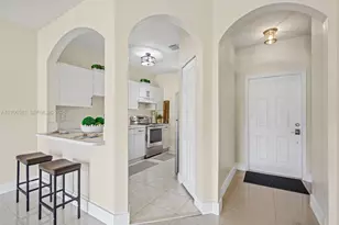 645 E Mowry Ct, Homestead, FL 33030 - Photo 5