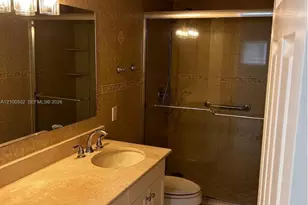 7480 Miami Lakes Dr, Miami Lakes, FL 33014 - Photo 11