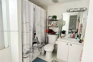 17901 NW 68th Ave, Hialeah, FL 33015 - Photo 9