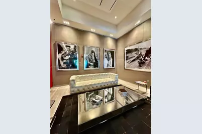 1080 Brickell Ave #2406, Miami, FL 33131 - Photo 21