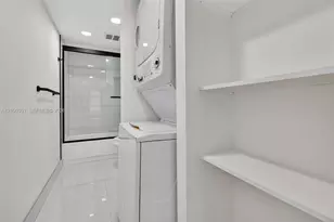 4172 Inverrary Dr, Lauderhill, FL 33319 - Photo 21