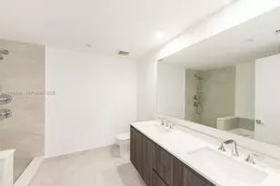 488 NE 18th St, Miami, FL 33132 - Photo 15