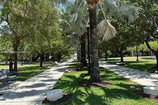 1127 Meridian Ave, Miami Beach, FL 33139 - Photo 25