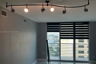 335 S Biscayne Blvd, Miami, FL 33131 - Photo 3